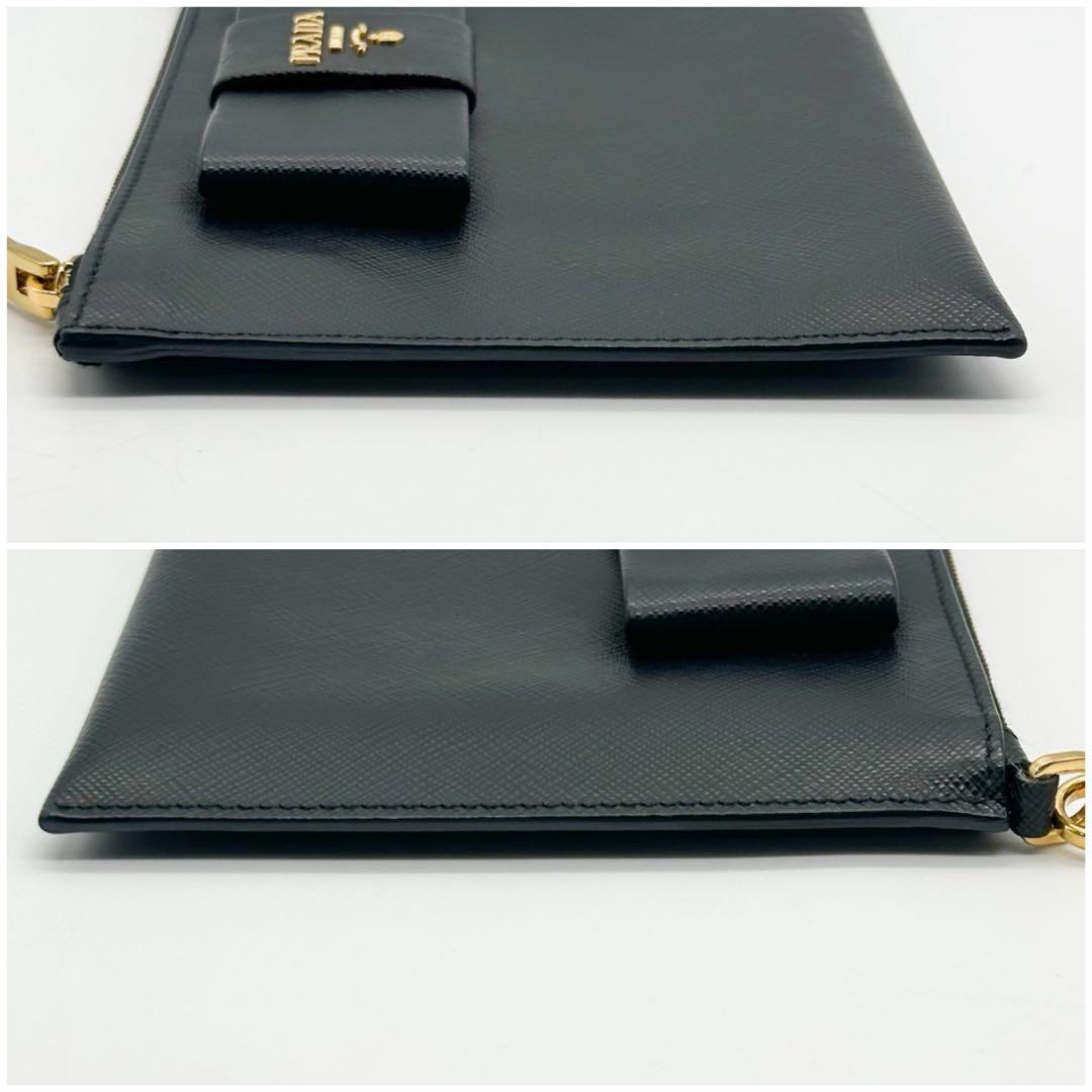 【使用わずか】プラダ リストレット リボン クラッチバッグ サフィアーノ ポーチ