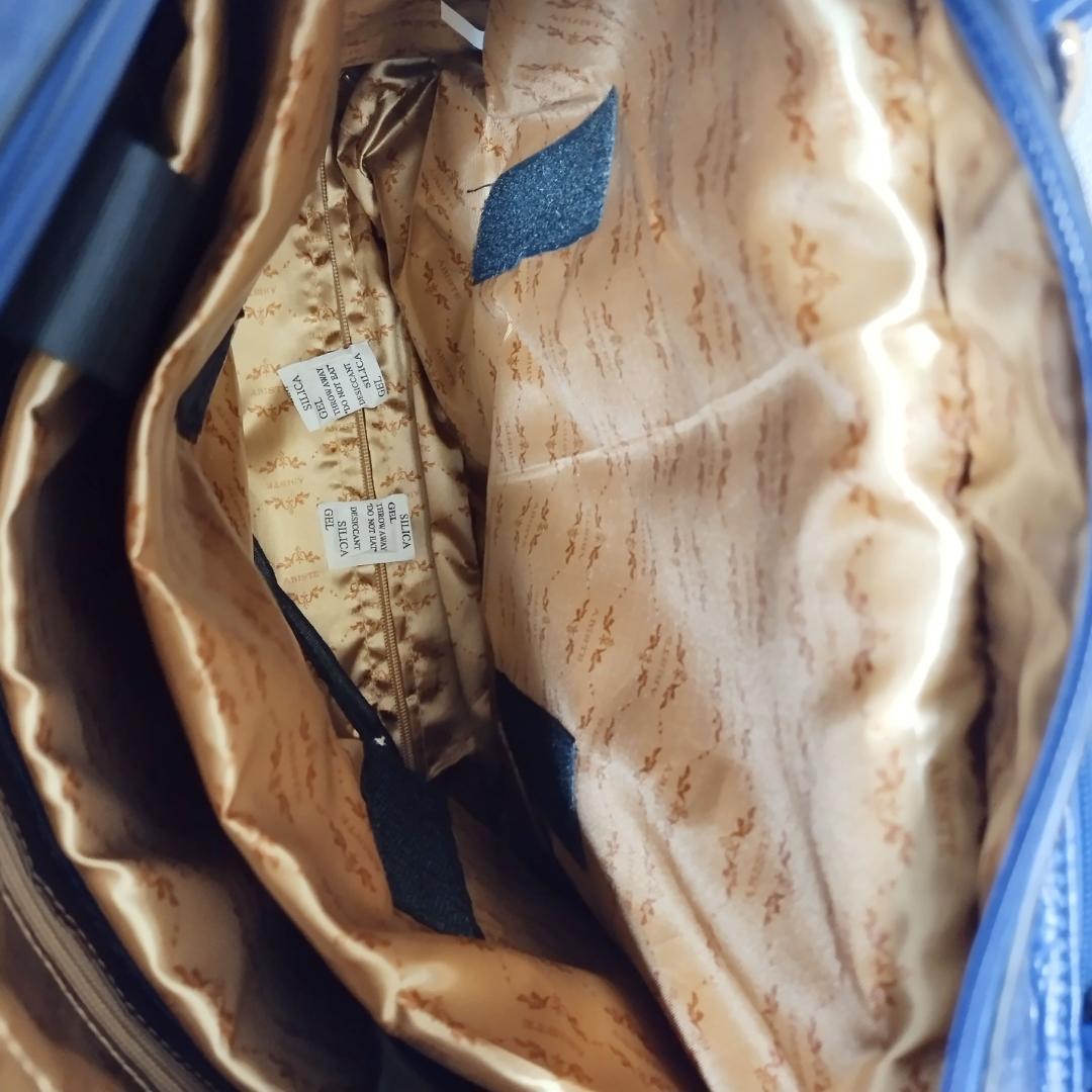 【美品】アビステ メタリックスタッズトローリーバッグ ネイビー キャリーケース