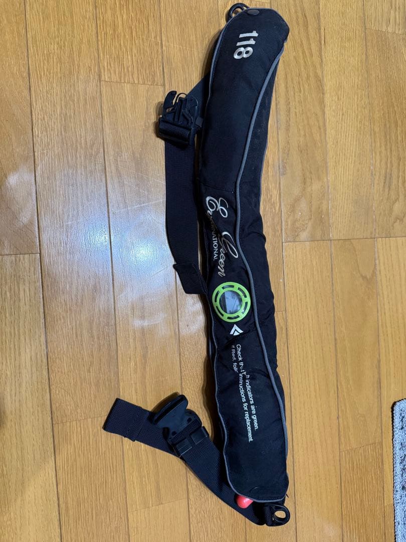 山真さん専用　エバーグリーン　ライフジャケット