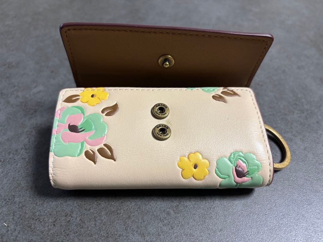 COACH 6連+1リングキーケース 花柄 レザー 未使用