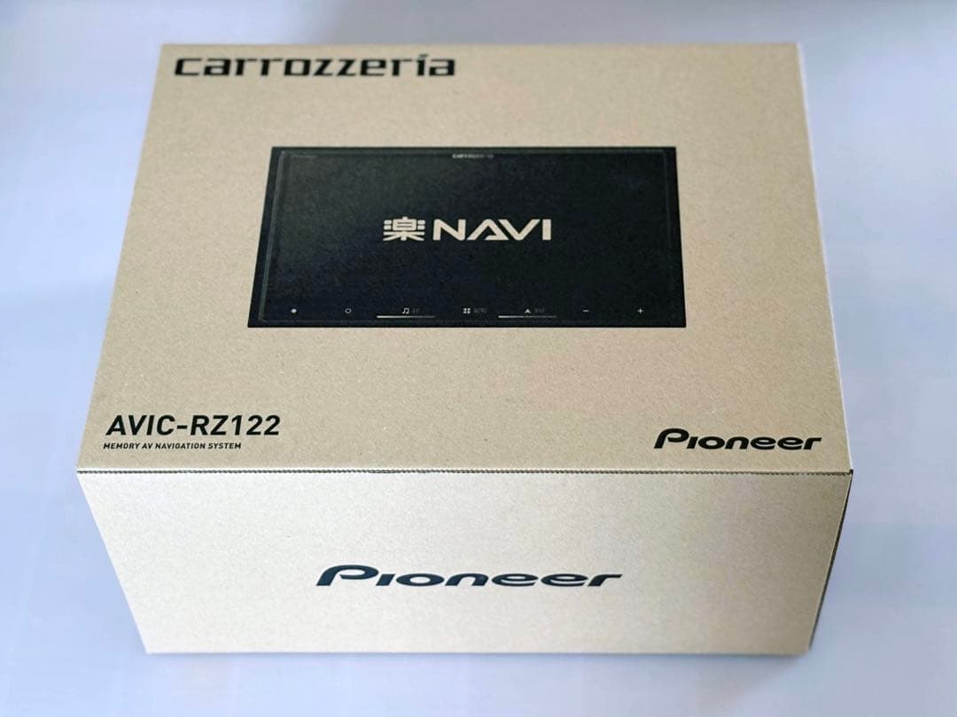 【新品未使用】パイオニア カーナビ カロッツェリア 楽ナビ AVIC-RZ122