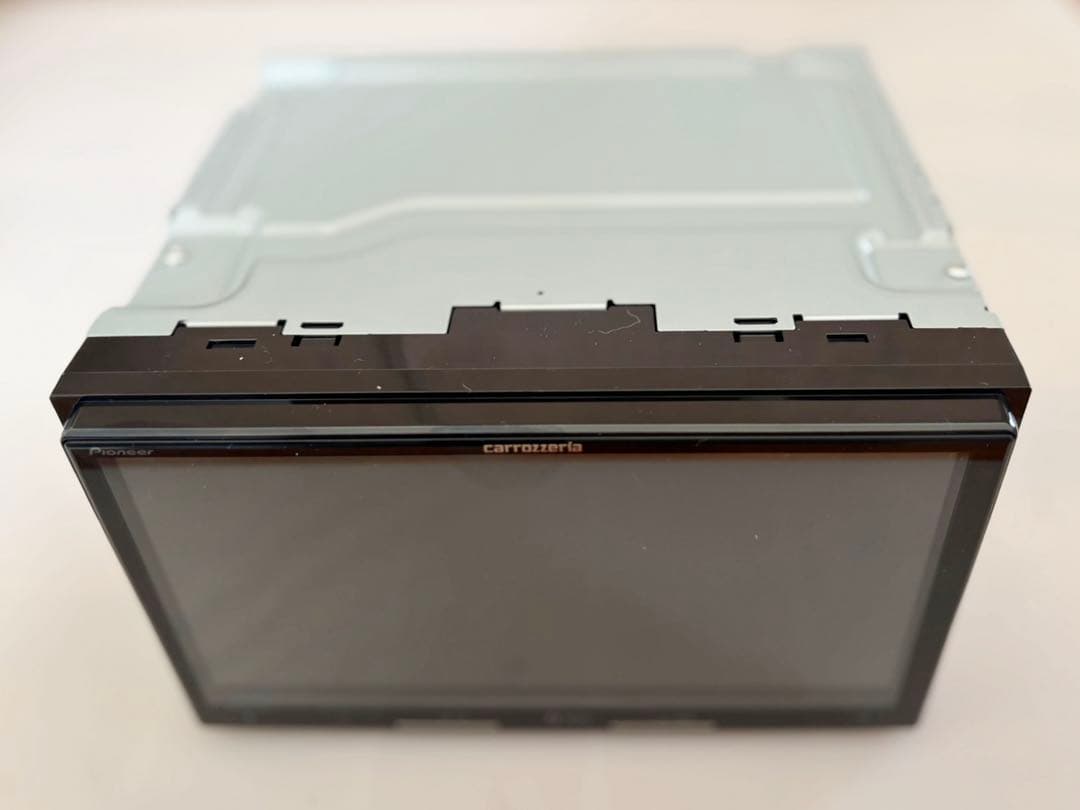 【新品未使用】パイオニア カーナビ カロッツェリア 楽ナビ AVIC-RZ122