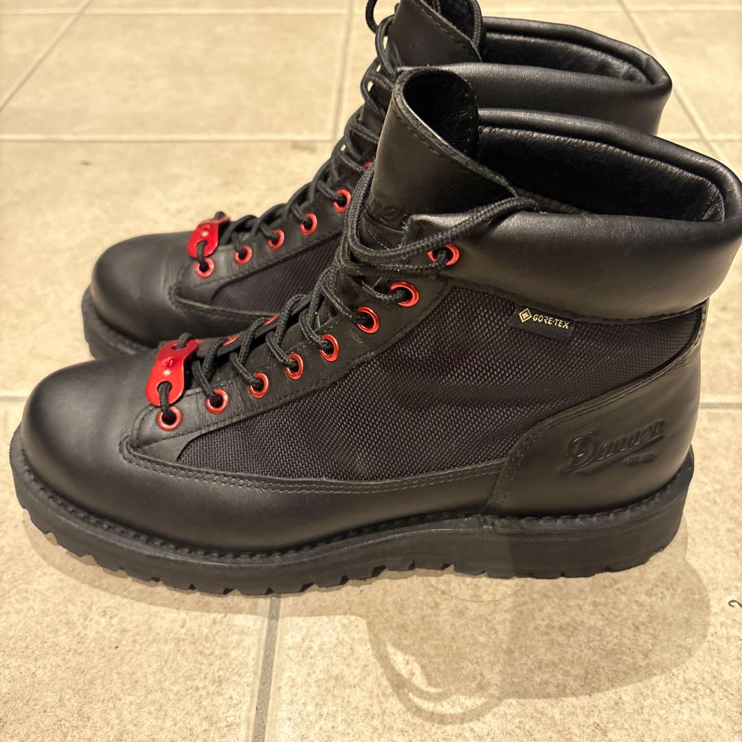 k*a様 DANNER ダナー ライトフィールド 25.5 美品