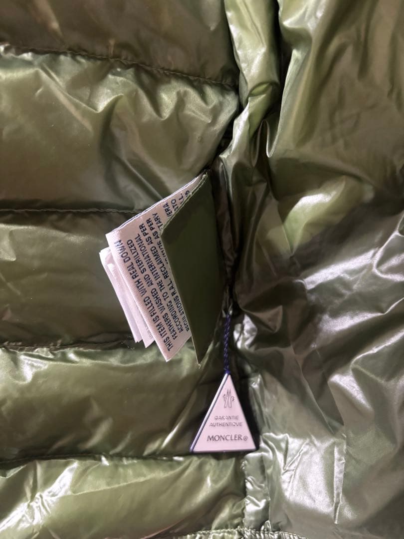 メ*^様 レアカラー　モンクレール　ダウンベスト　gui MONCLER グリー