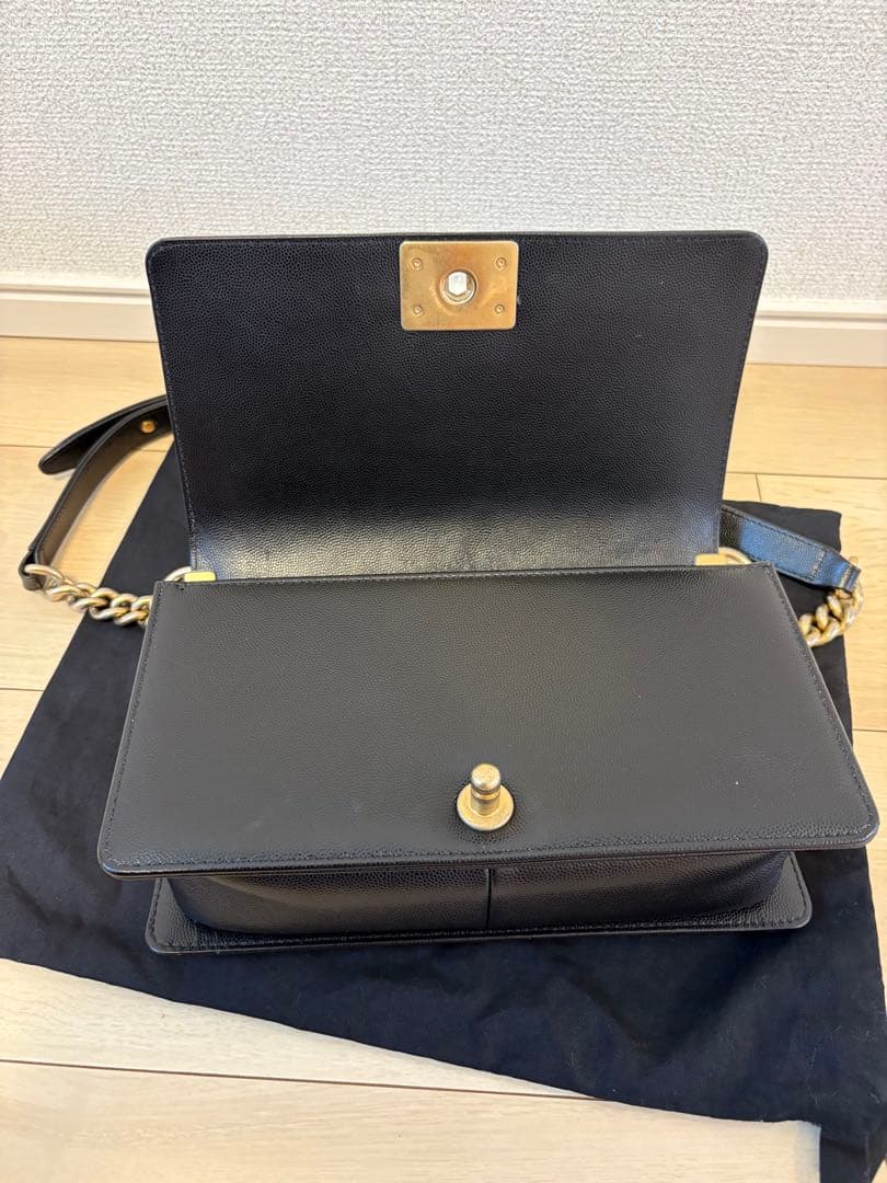 定価120万❣️シャネル ボーイキャビアスキン ショルダーバッグ ブラック