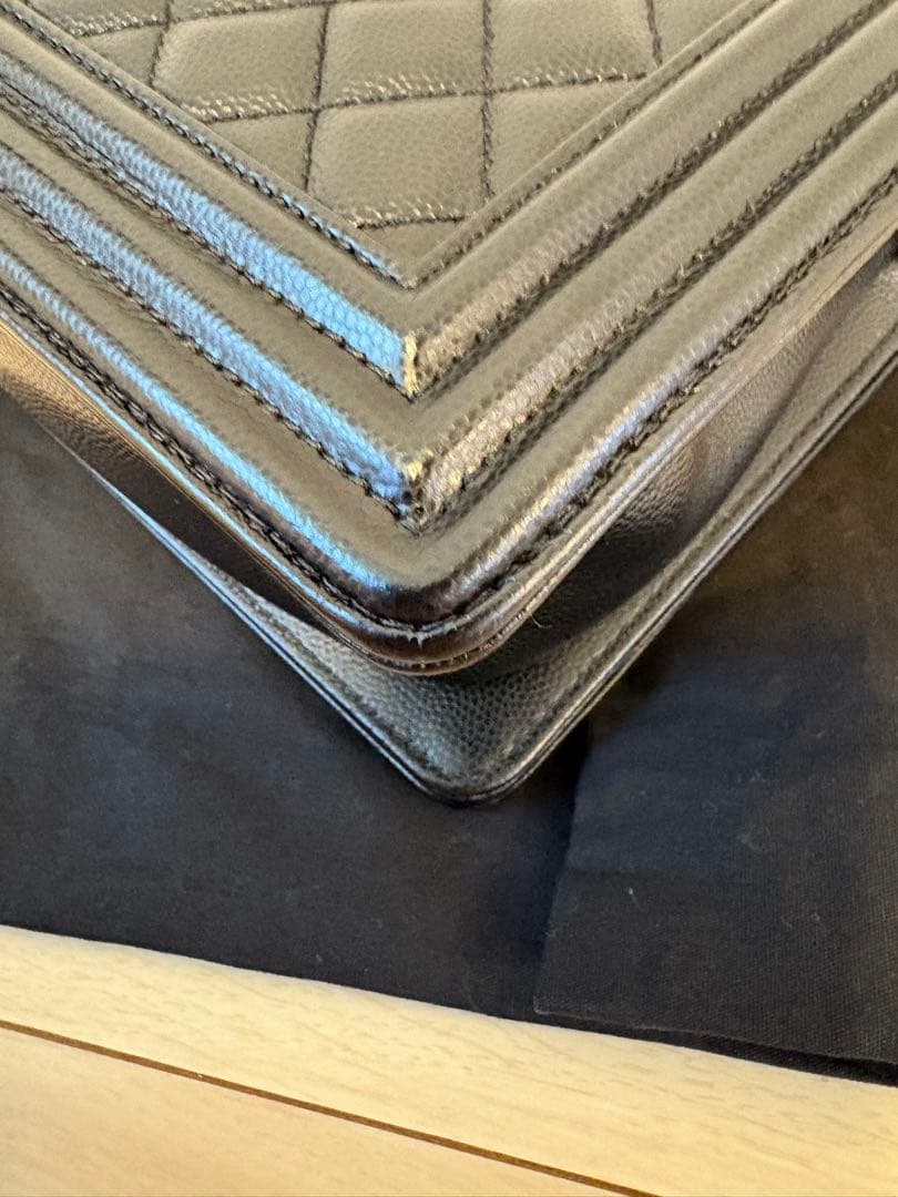 定価120万❣️シャネル ボーイキャビアスキン ショルダーバッグ ブラック