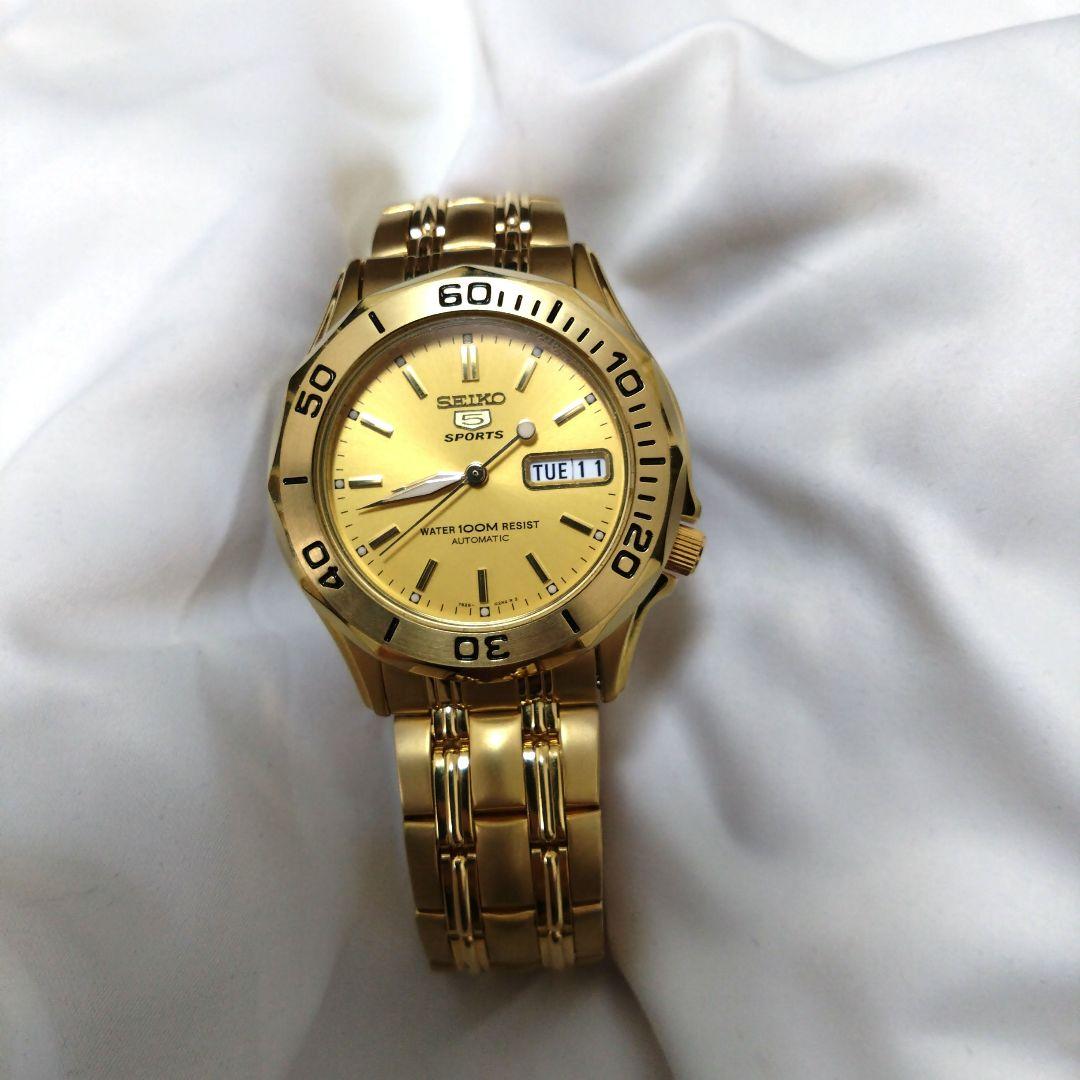 希少　SEIKO5　スポーツ　自動巻　裏スケ　ゴールド