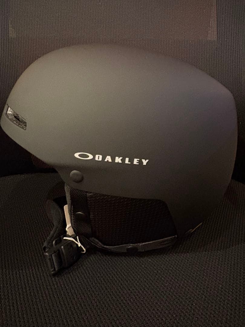 ぶやっちOakleyMOD1PROヘルメット L (61-65 cm)新品