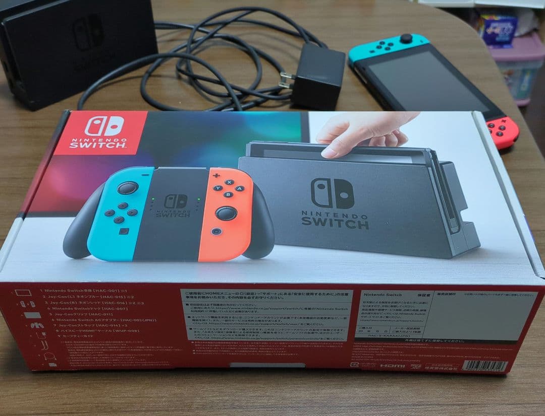 Nintendo Switch 本体 (箱、付属品付)