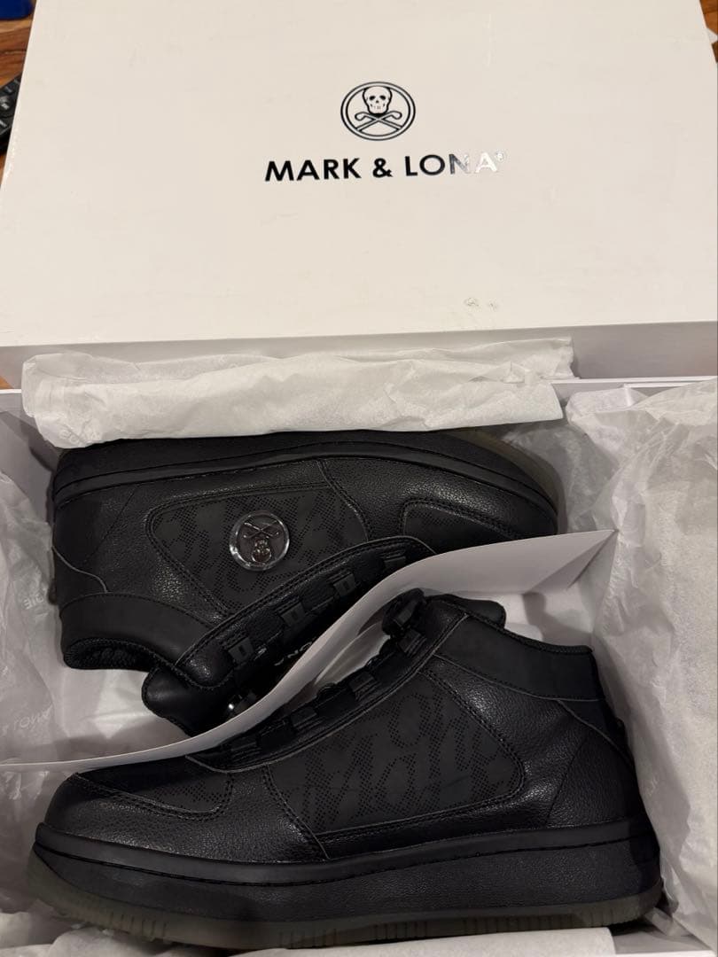 マークアンドロナ　ゴルフシューズ