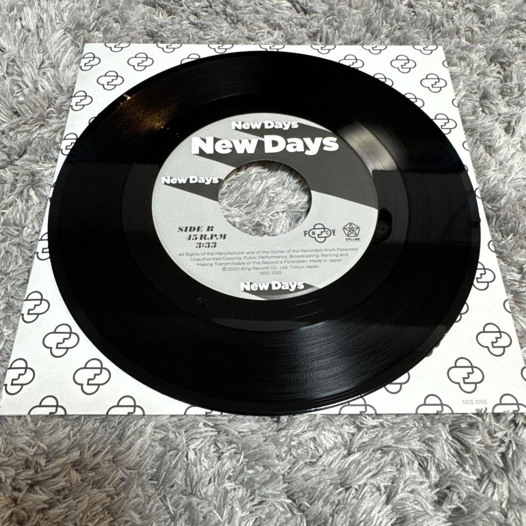 FNCY TOKYO LUV/New Days 7インチ　レコード