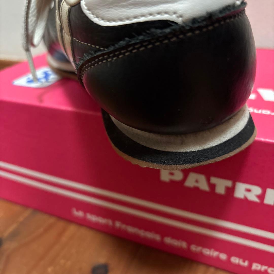 PATRICK 本革ブラック スニーカー39 男女兼用　新品靴紐付き　週末値下げ