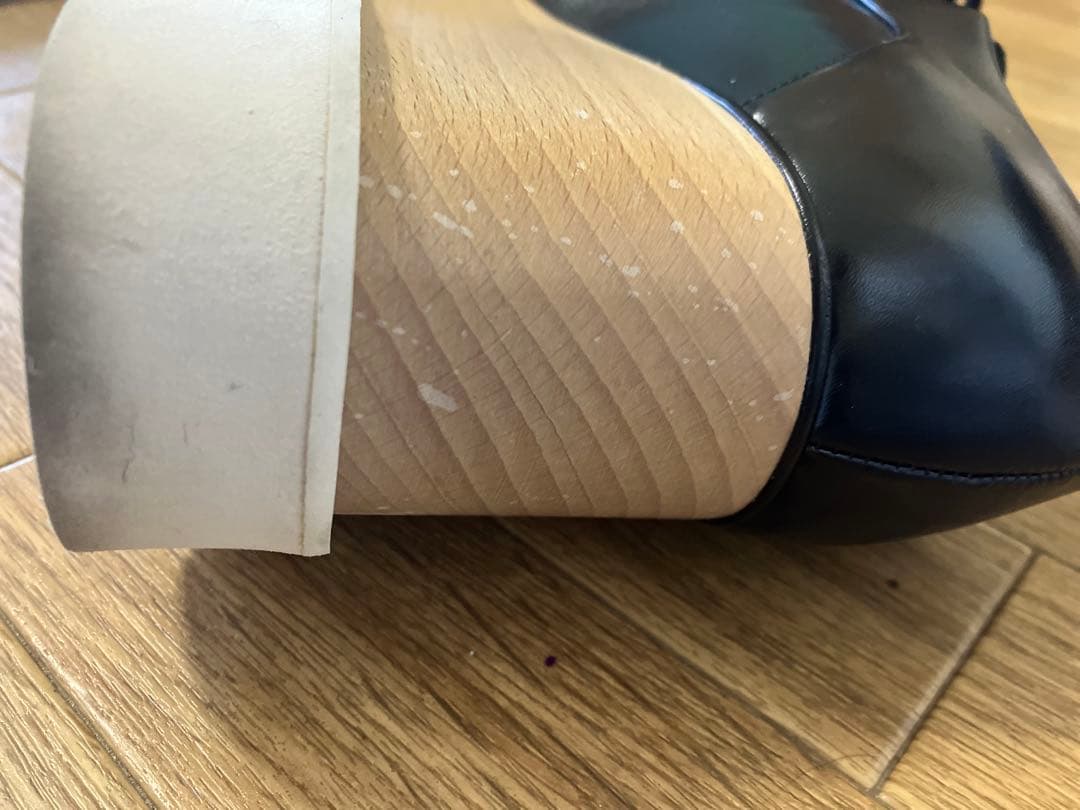 エリスプラットフォームレザー 黒ウェッジソール