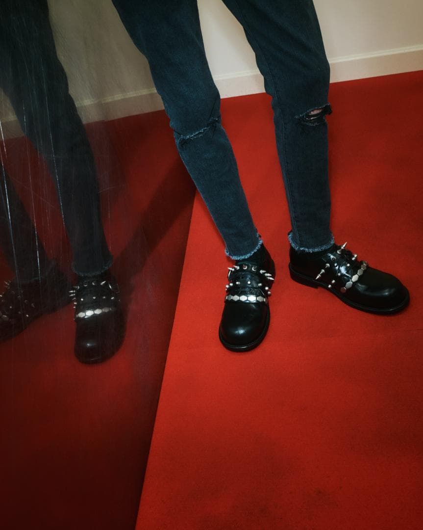 KIDS LOVE GATE × UNDERCOVER スタッズシューズ