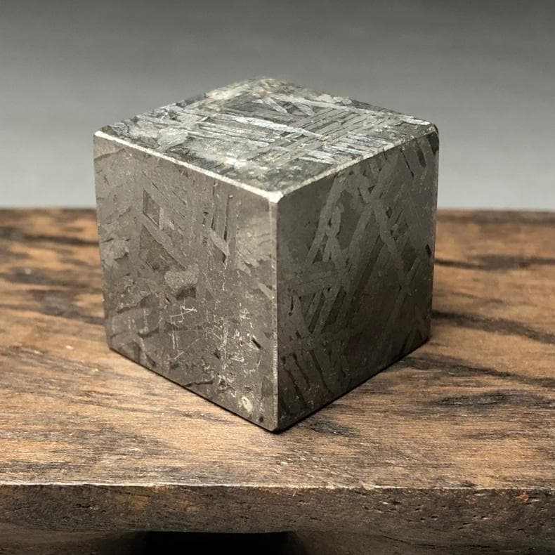 m*a様 milkwada アルタイ隕石　隕石　メテオライト鉄隕石　重さ6