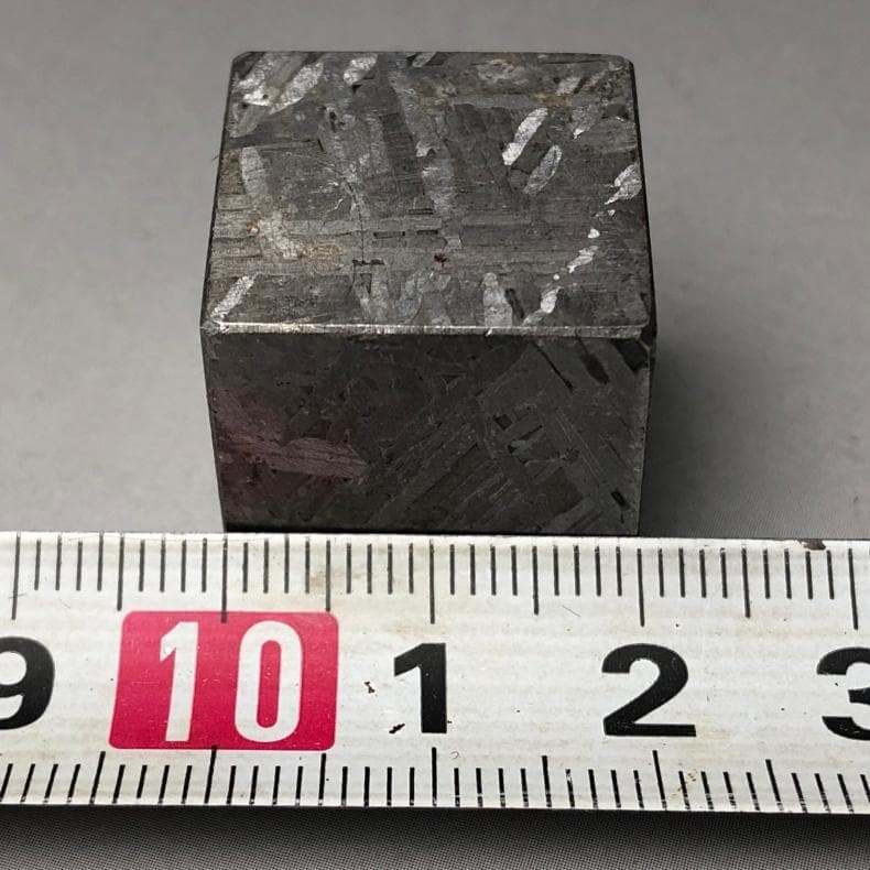 m*a様 milkwada アルタイ隕石　隕石　メテオライト鉄隕石　重さ6