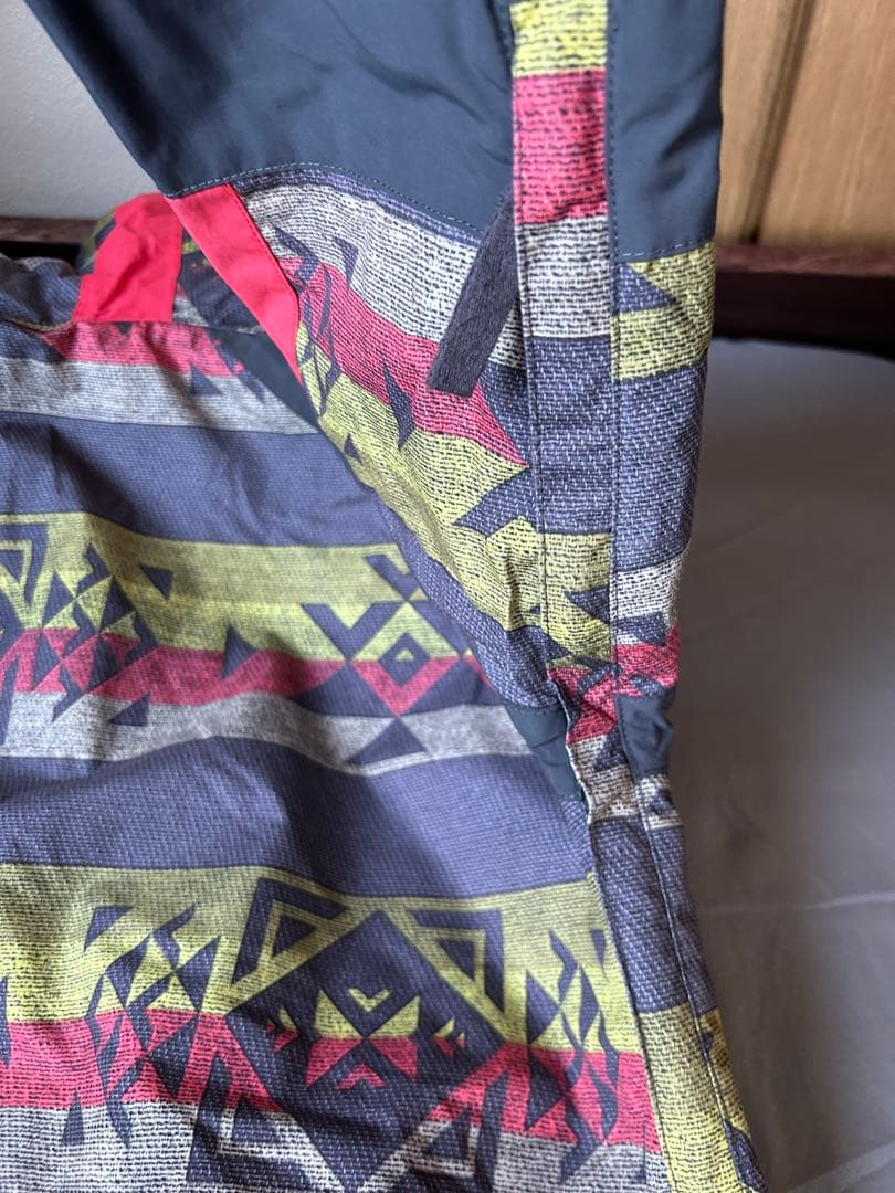 シーズン最終値下げ！Burtonスノーボードジャケット&グレーパンツセット美品