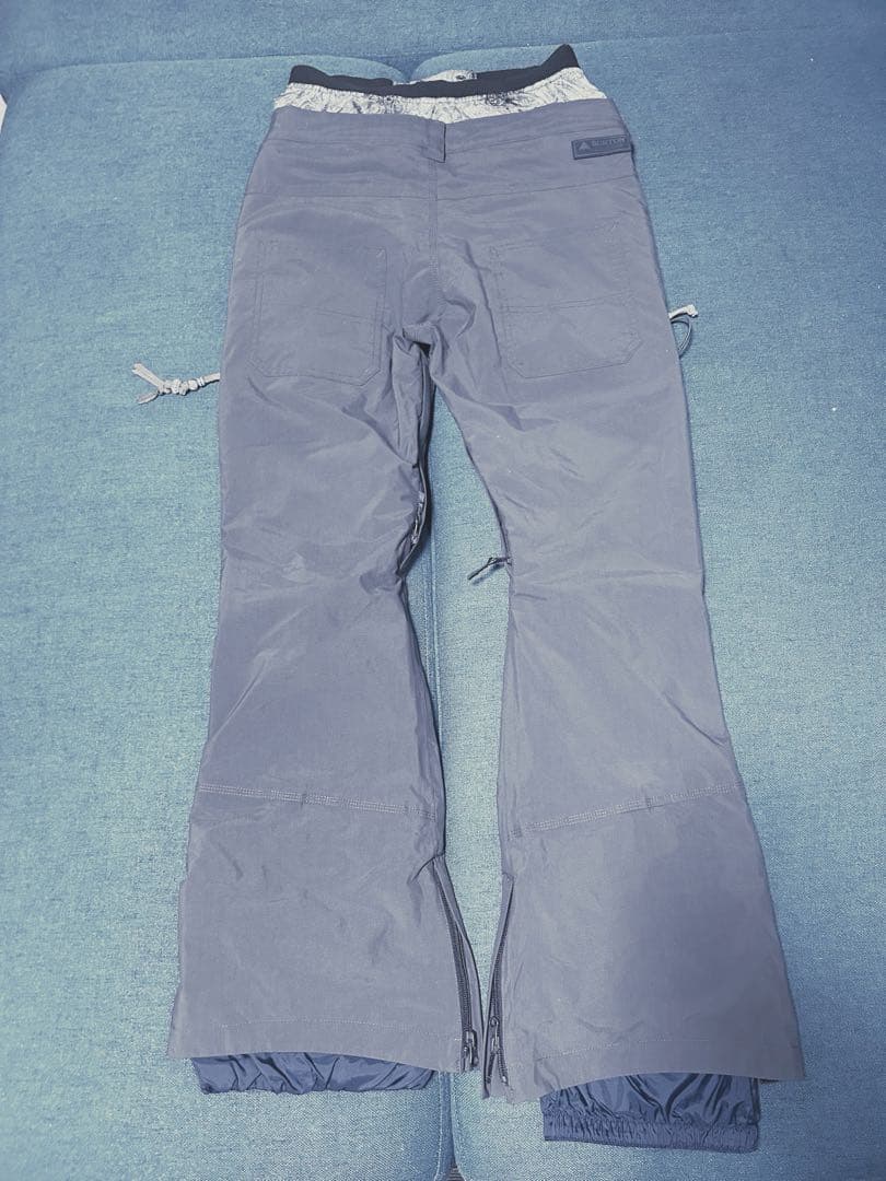 シーズン最終値下げ！Burtonスノーボードジャケット&グレーパンツセット美品