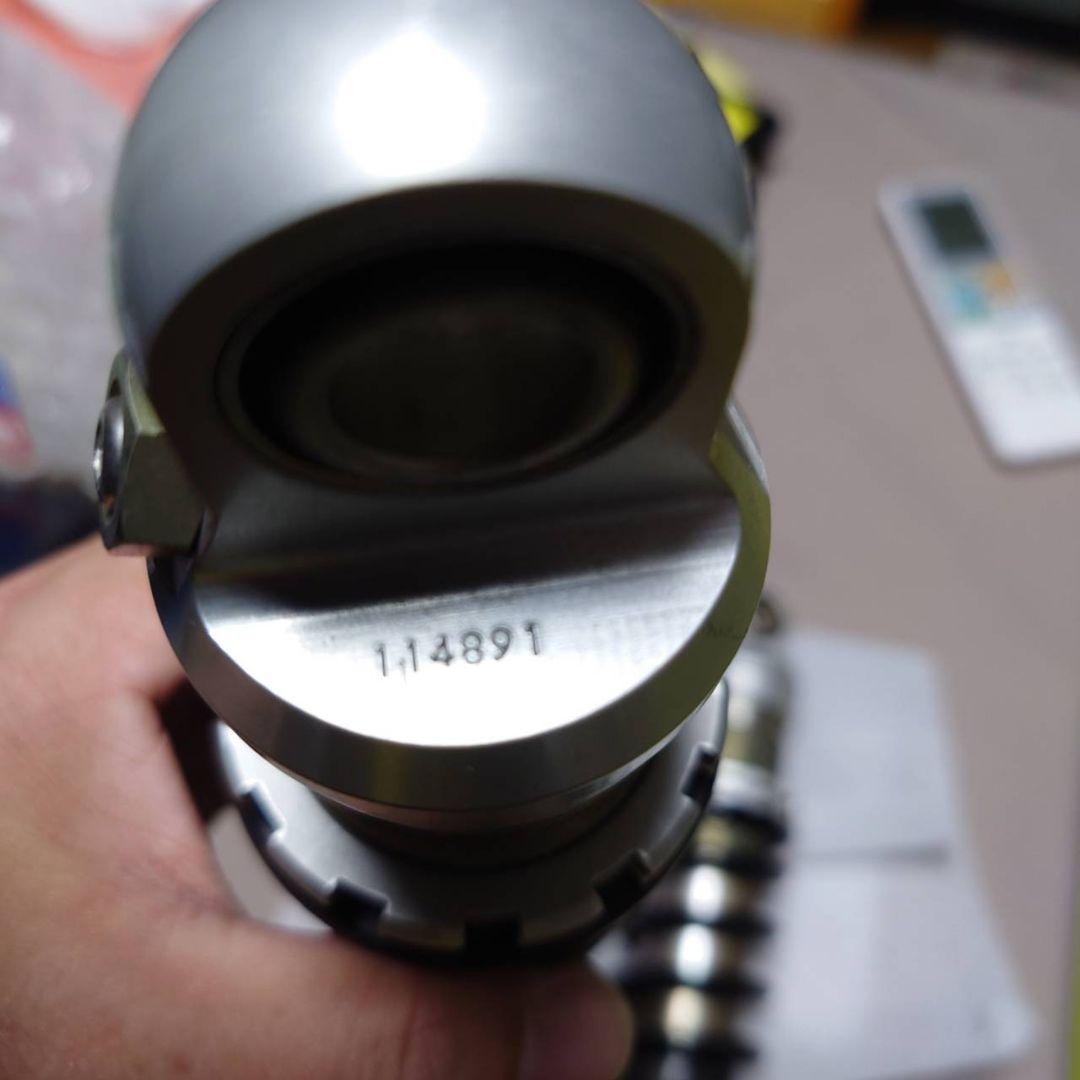 オーリンズ ダイナ リアサスペンション