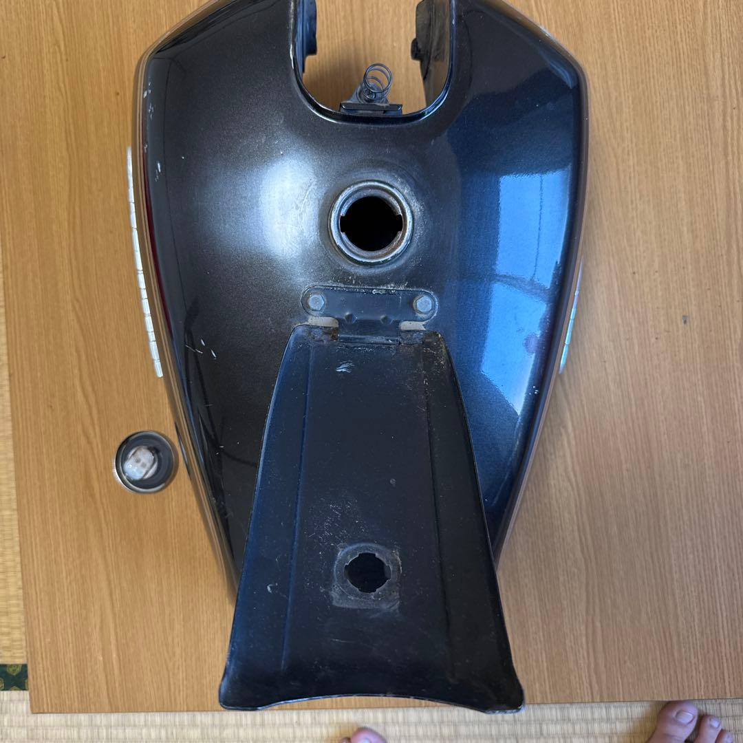 gt750 純正タンク　コーションラベル付き　当時物