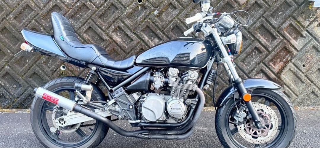 ゼファー400紀の国屋マフラー