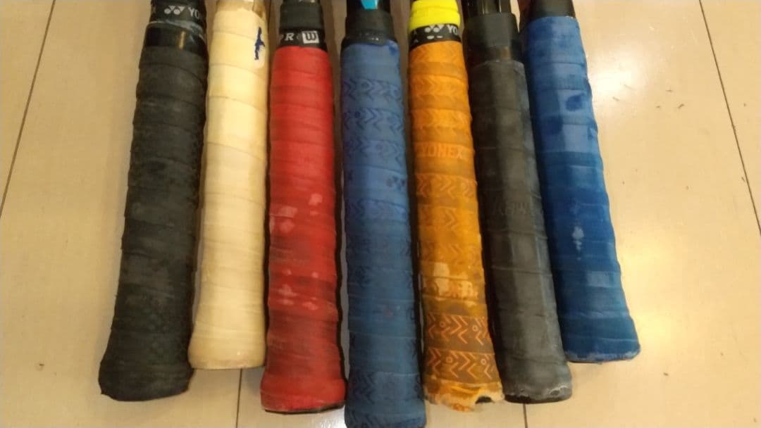 【まとめ売り】各種メーカーテニスラケット7本