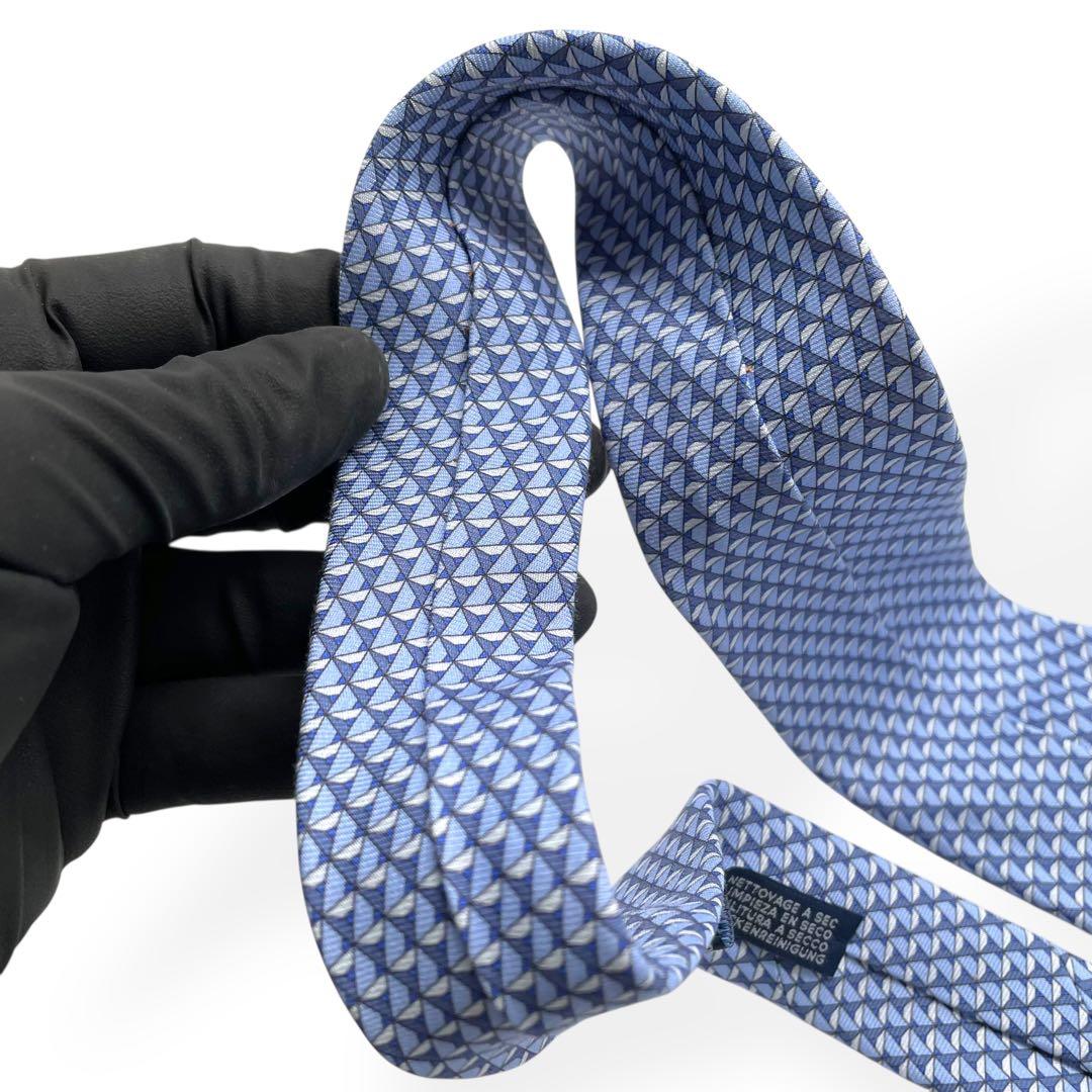 未使用級　HERMES　エルメス　ネクタイ　シルク　ブルー　総柄