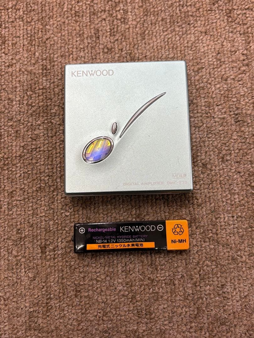 動作品 KENWOOD DMC-T33 ポータブルMDプレーヤー 水色 純正品