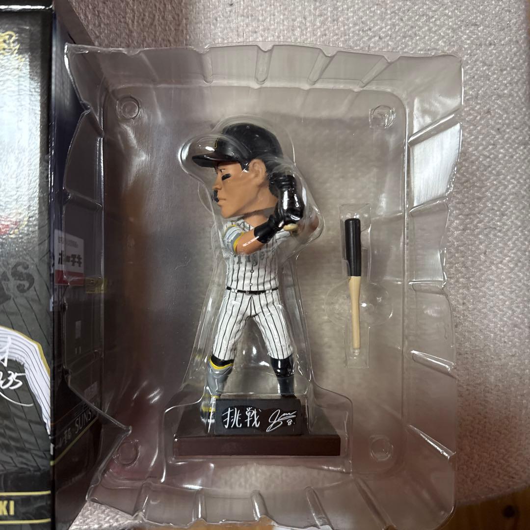 阪神タイガース 佐藤輝明　ボブルヘッドフィギュア 2025