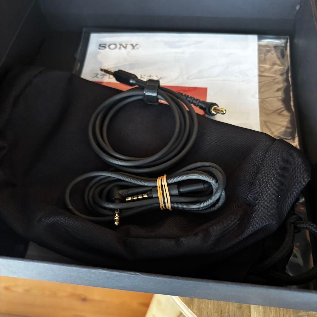 SONY MDR-1AM2 パッド摩耗あり