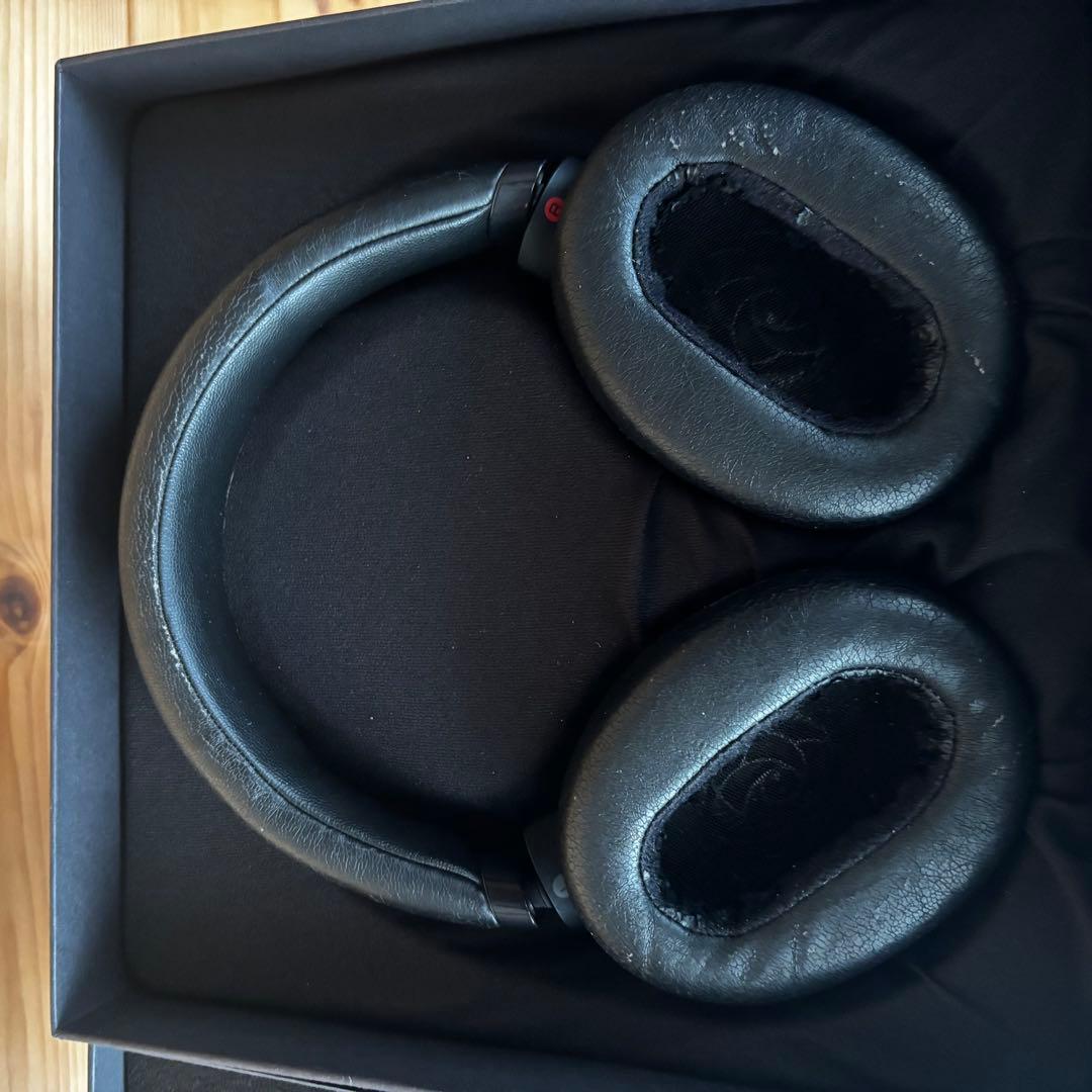 SONY MDR-1AM2 パッド摩耗あり