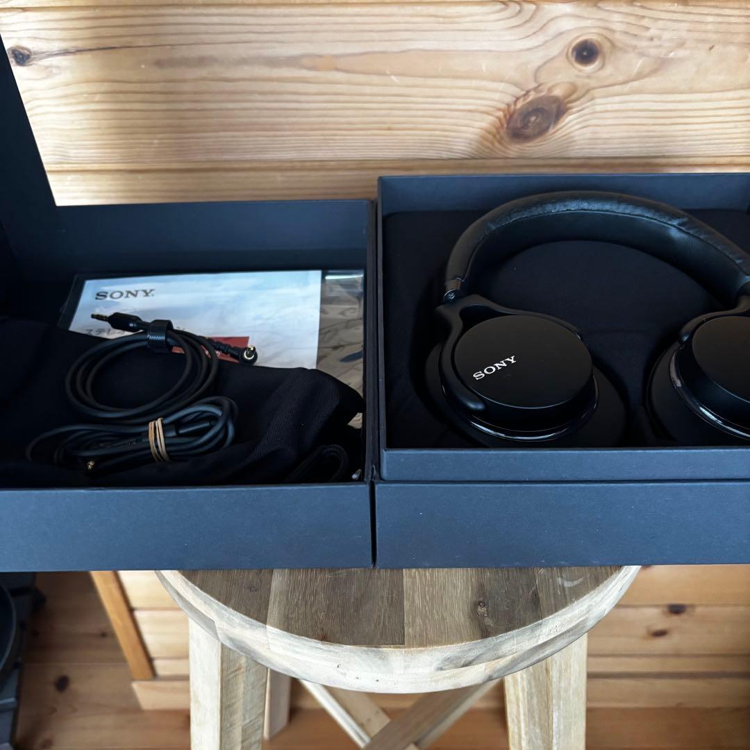 SONY MDR-1AM2 パッド摩耗あり