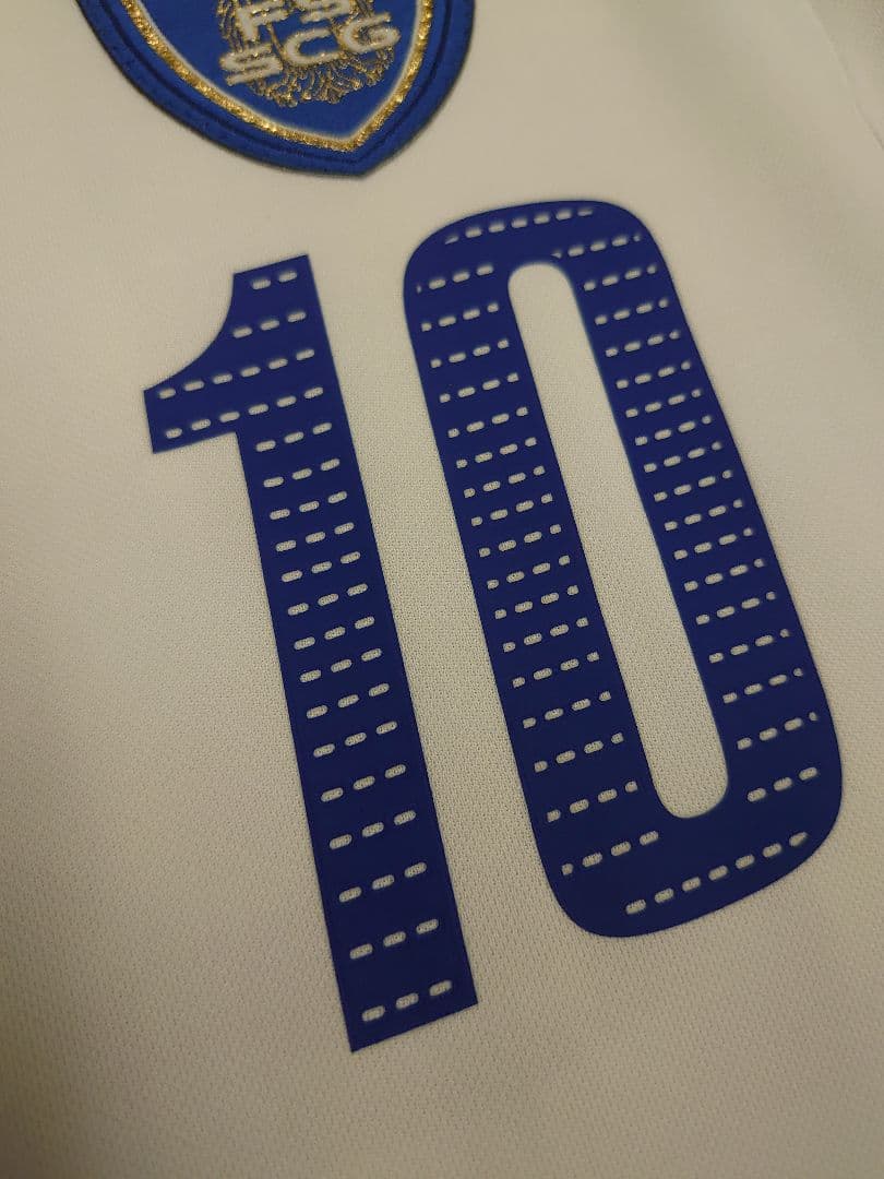 06 セルビア・モンテネグロアウェイ長袖 10 スタンコビッチ選手ユニフォーム