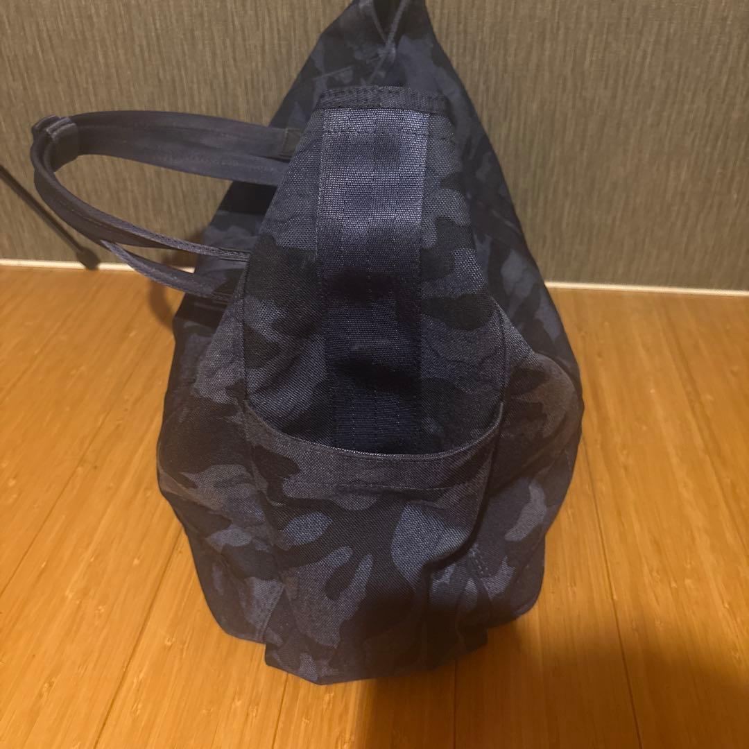 ZERO HALLIBURTONゴルフトートバッグ