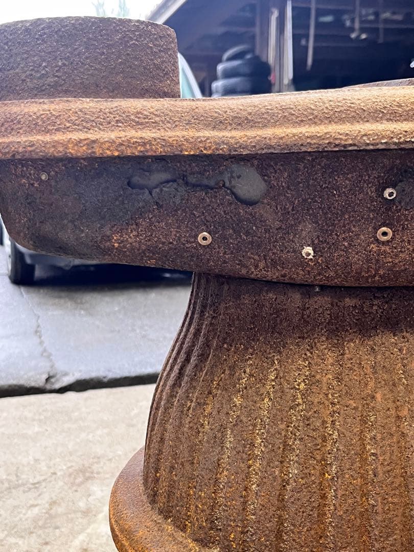 ダルマストーブダルマストーブ（鋳物製）