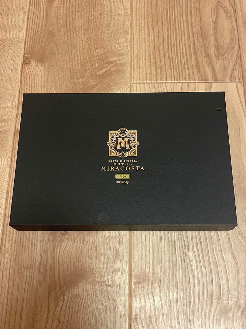 ディズニーシー　ミラコスタホテル　スウィートルーム 宿泊者特典　本革キーケース
