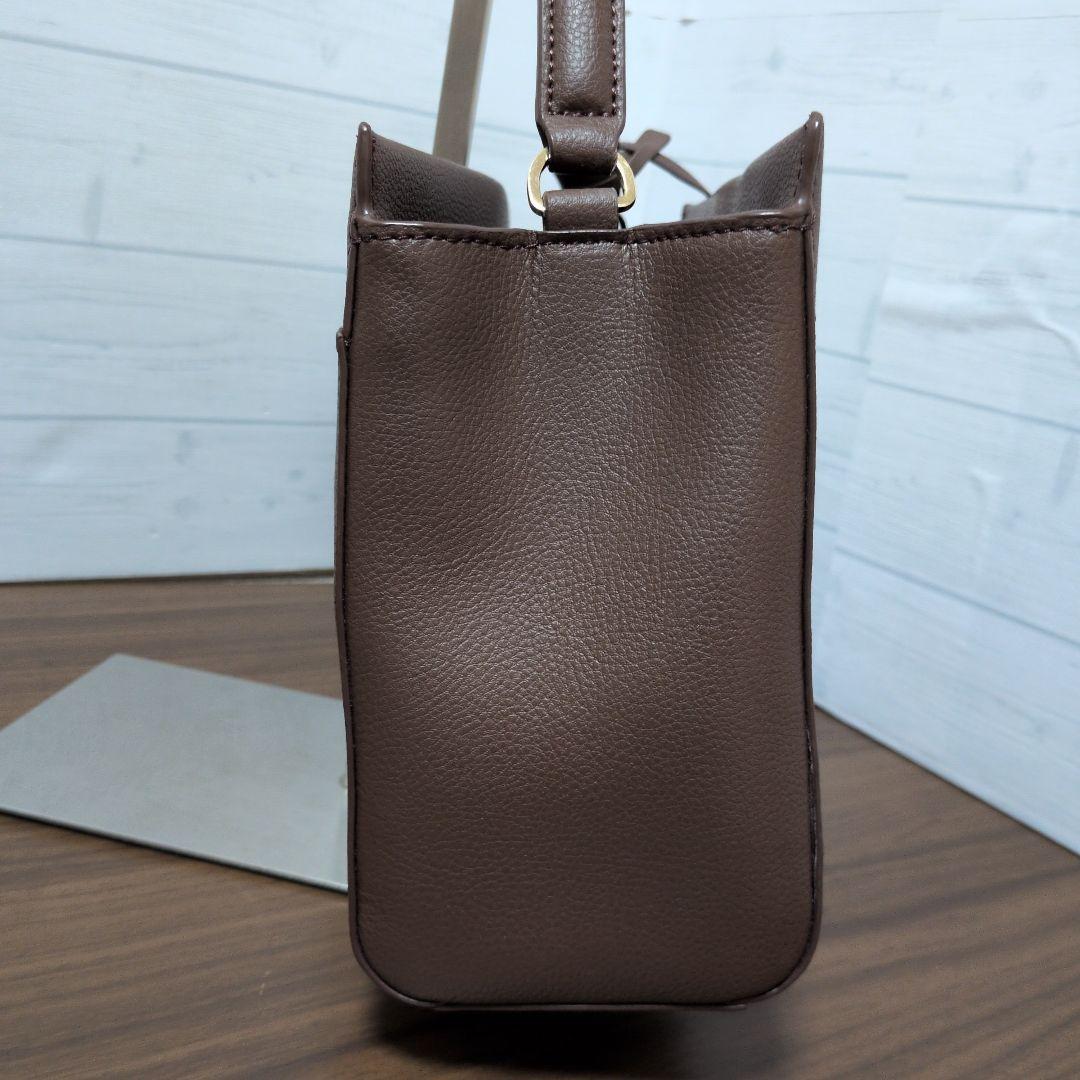 アニエスベー 2way レザーショルダーバッグ　ブラウン　チャーム ポーチ付