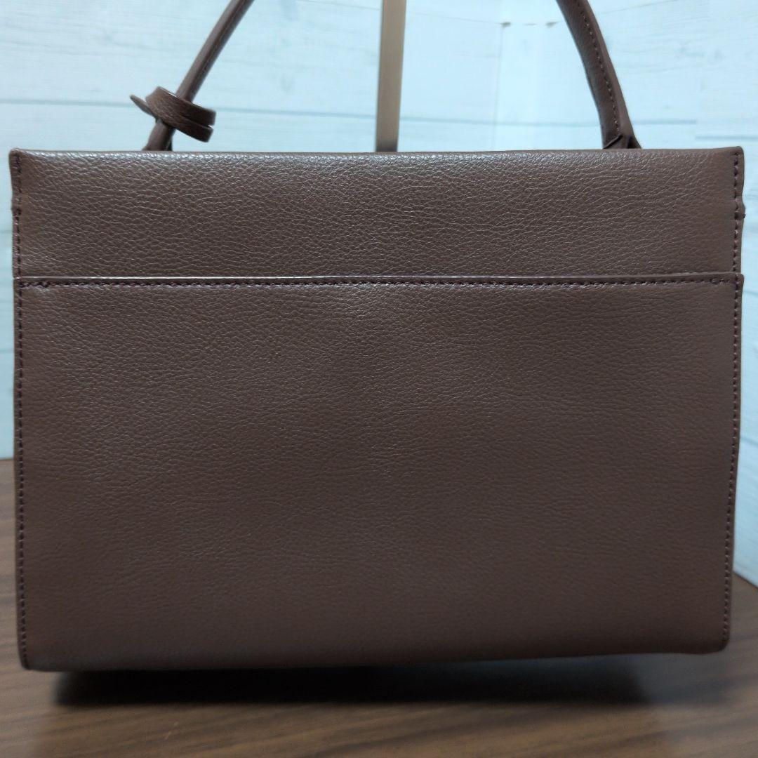 アニエスベー 2way レザーショルダーバッグ　ブラウン　チャーム ポーチ付