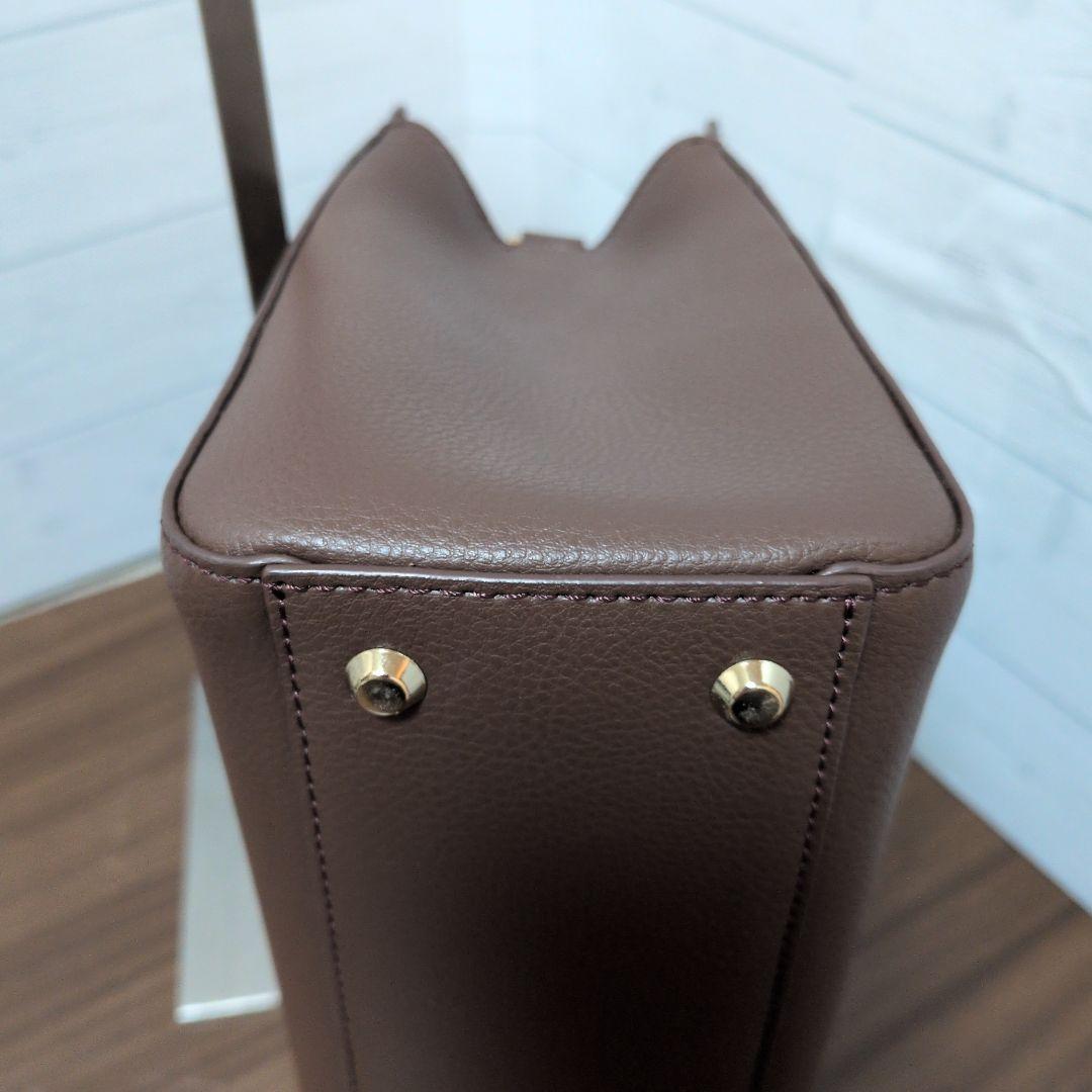 アニエスベー 2way レザーショルダーバッグ　ブラウン　チャーム ポーチ付