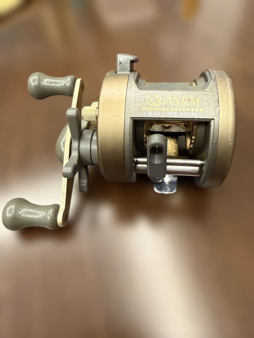 QUANTUM IRON ベイトリール