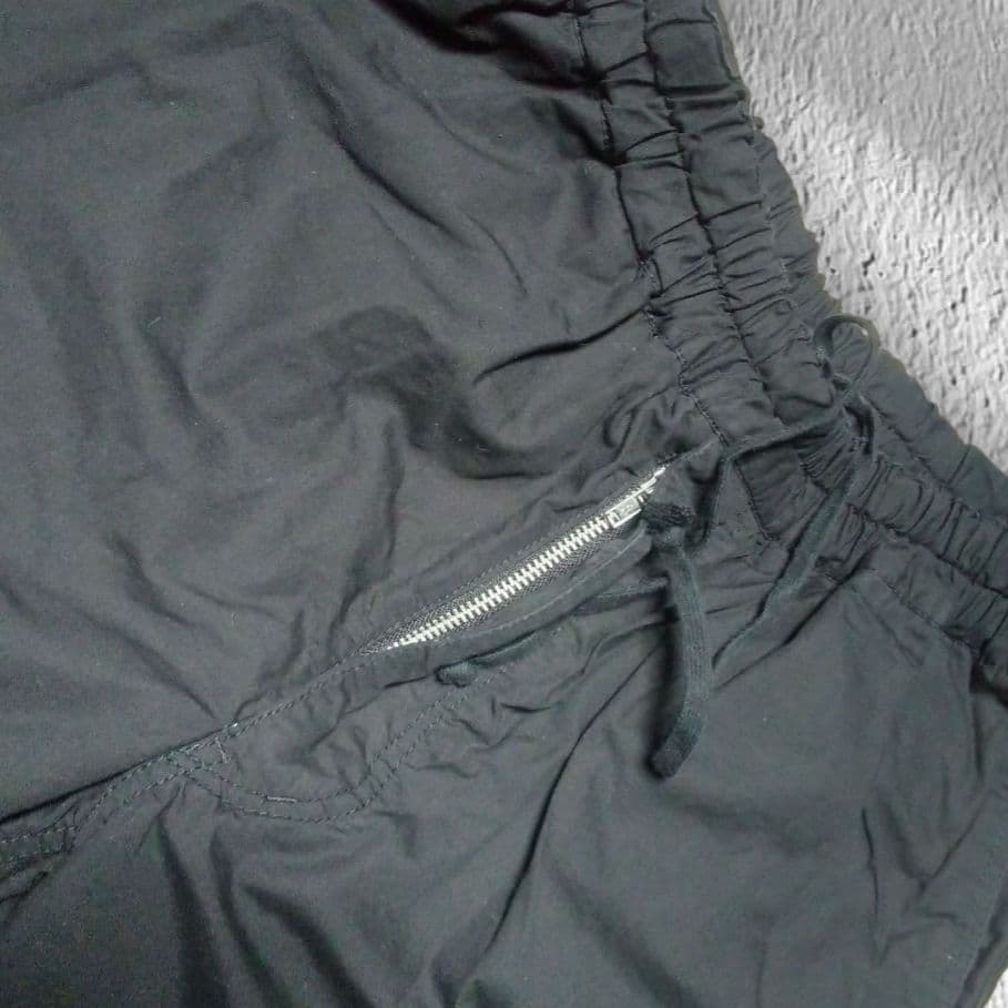 COMME des GARCONS　ブラックショーツ