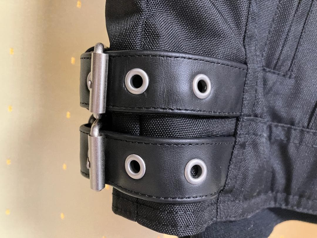 新品未使用品 限定ナイロンジャケット（中綿入りインナー付き）BSP-4TT