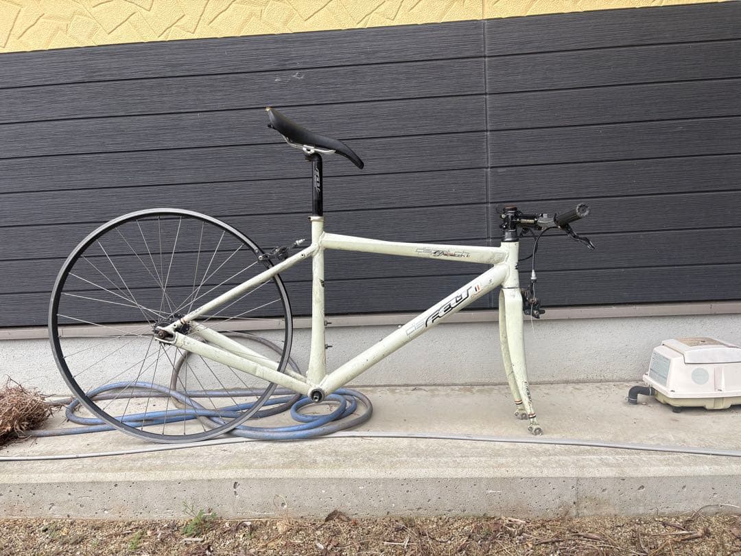 めぇ　！！フェルト　ピスト　フレーム