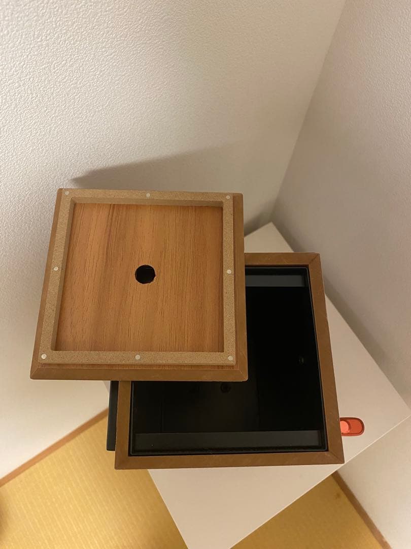 IQOS 置き型灰皿 木製　蓋付き　非売品　レア品