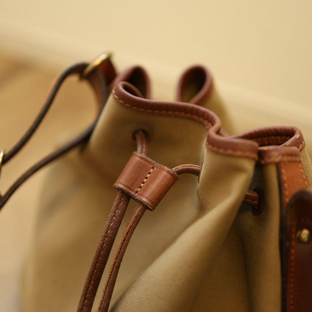 Brady　ブレディ　CALDER 　カルダー　巾着