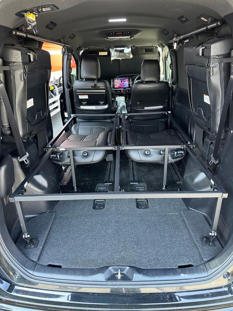 値引き　MGR m.flat VOXY NOAH 80系シリーズ フラットシート