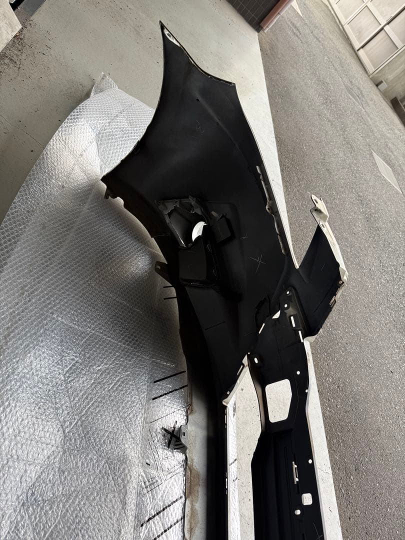 210クラウンアスリート前期　フロントバンパー