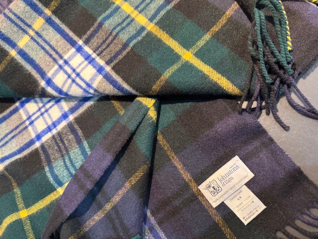 Johnstons of Elgin マフラーストール