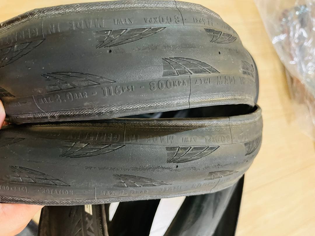 Continental GP5000 クリンチャー　2本コンチネンタル　28c