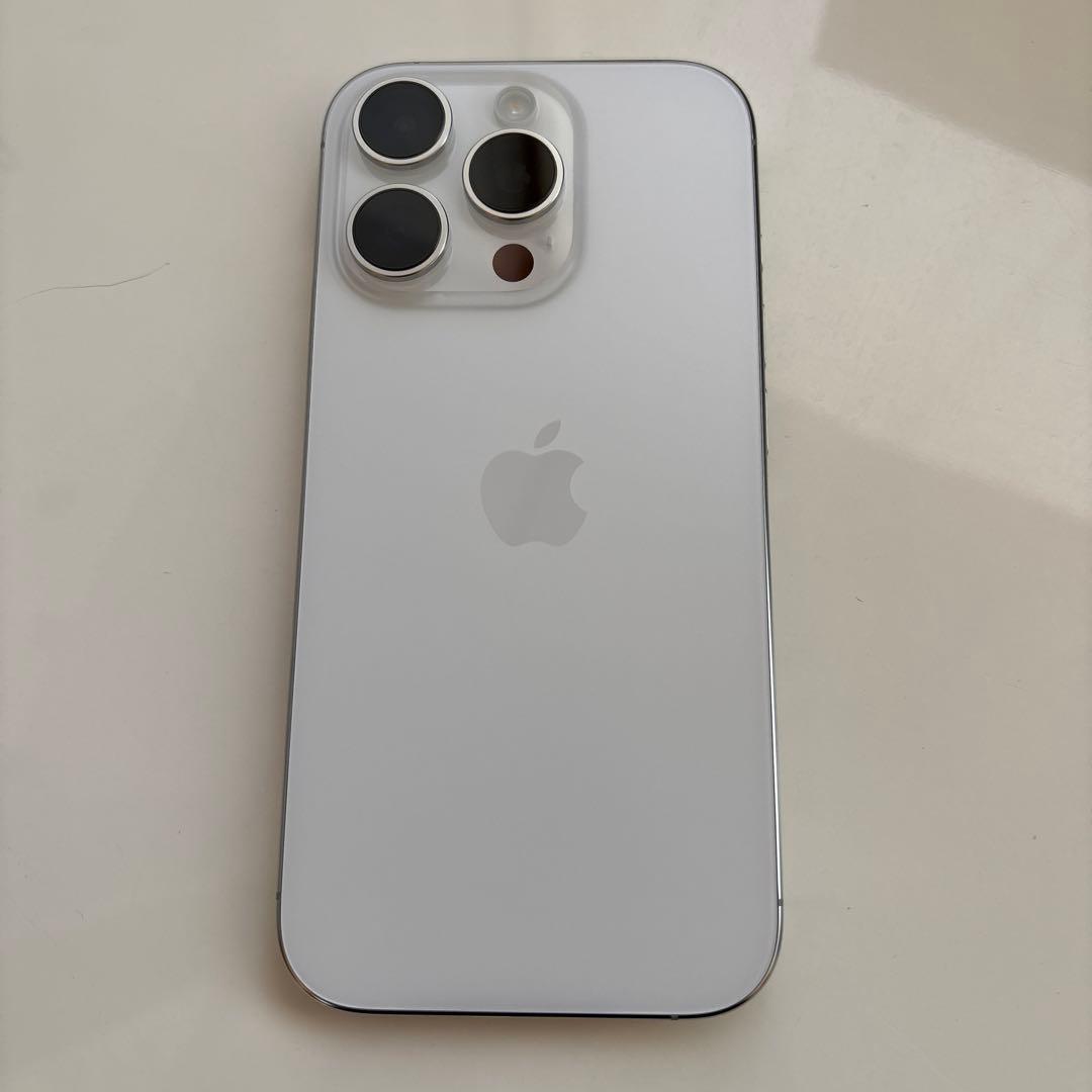 【専用】iPhone16 pro シルバー ホワイトチタニウム 128gb
